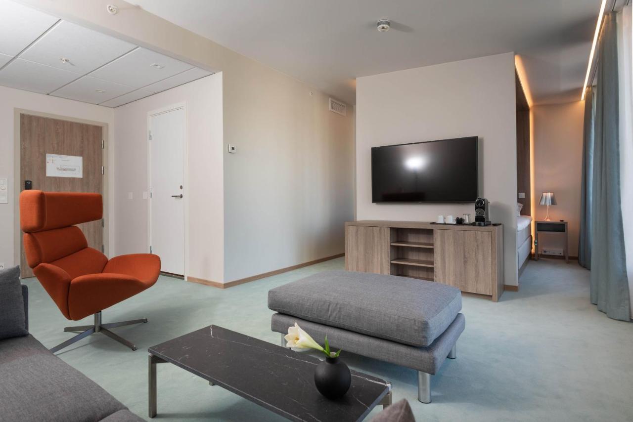 Thon Partner Hotel Parken クリスティアンサン エクステリア 写真
