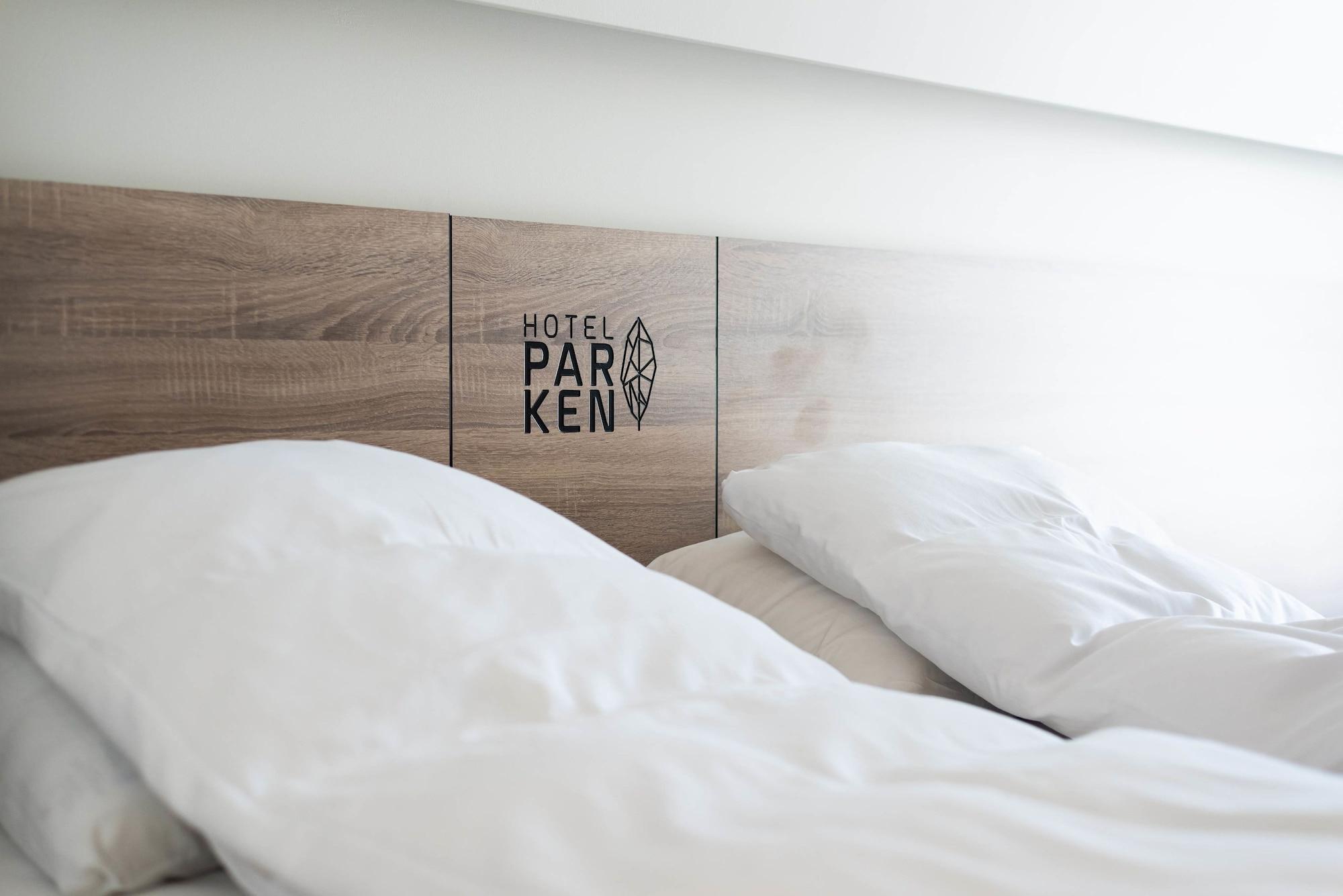 Thon Partner Hotel Parken クリスティアンサン エクステリア 写真
