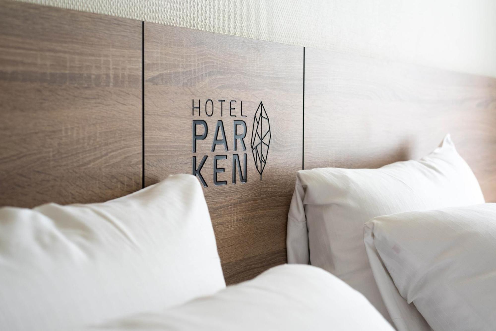 Thon Partner Hotel Parken クリスティアンサン エクステリア 写真